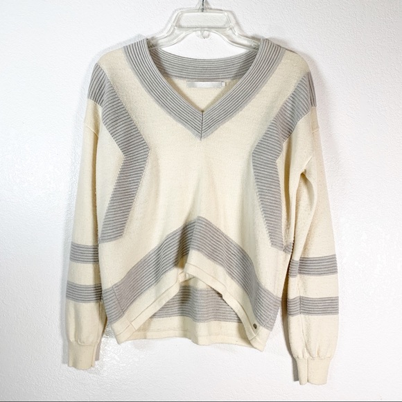 One Grey Day Sweaters - One Grey Day 100% Wool Sweater Size Med